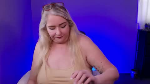 Kat D Sinclair online show from March 1, 2026, 3:47 pm