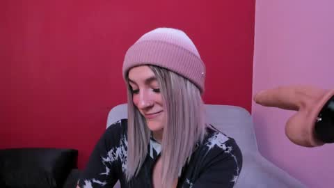 Snapshot of kate_bunny_ chatting on April 29, 2026, 5:30 pm Kate online show from April 29, 2026, 5:30 pm