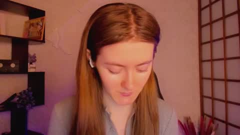 Kate online show from February 20, 2025, 1:57 am