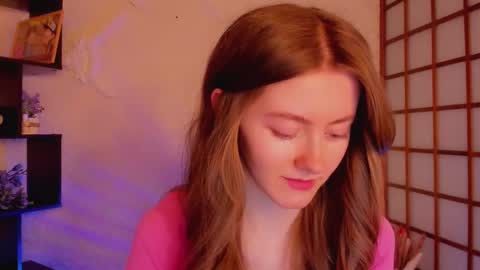 Kate online show from March 5, 2025, 5:18 am