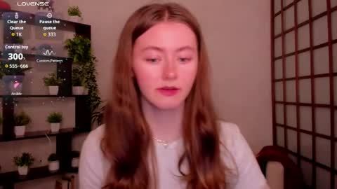 Kate online show from May 26, 2026, 2:40 am