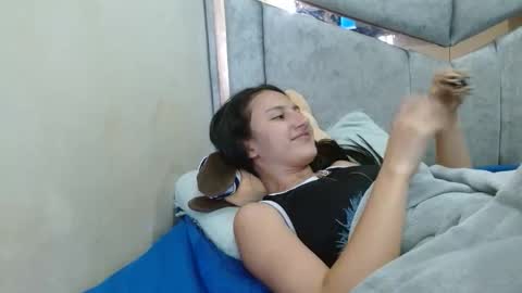 Snapshot of kate_davies chatting on June 3, 2026, 10:26 pm kate online show from June 3, 2026, 10:26 pm