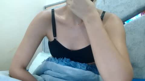 Snapshot of kate_davies chatting on July 7, 2026, 10:58 pm kate online show from July 7, 2026, 10:58 pm