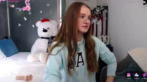 Snapshot of kate_jonson chatting on May 5, 2026, 6:54 am .Be kind and gentle with me and I will do my best for you. online show from May 5, 2026, 6:54 am