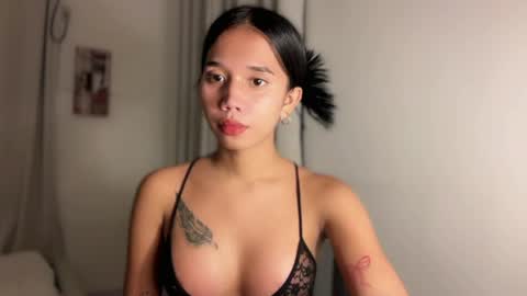 Trixie 31 online show from April 1, 2026, 1:41 pm