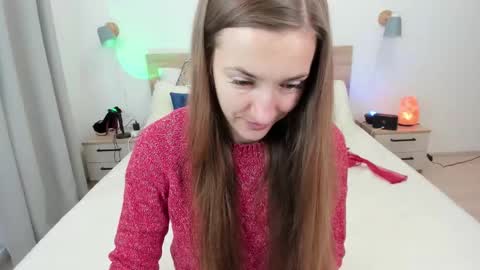 Snapshot of kate_redgar chatting on October 31, 2025, 12:50 pm kate_redgar online show from October 31, 2025, 12:50 pm