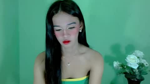 Snapshot of kate_romance chatting on January 8, 2025, 1:00 am Kate online show from January 8, 2025, 1:00 am