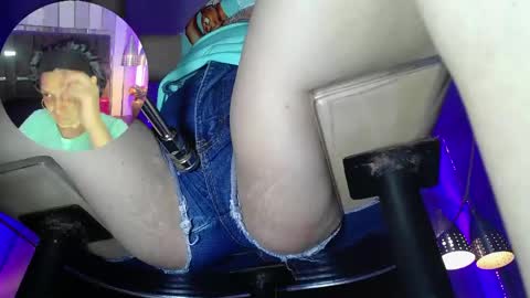 Snapshot of kate_roose chatting on April 19, 2026, 9:06 pm kate_roose online show from April 19, 2026, 9:06 pm