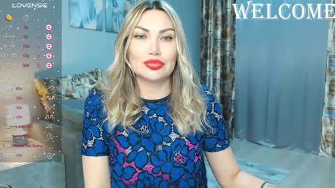 Therapist online show from December 1, 2024, 9:37 pm