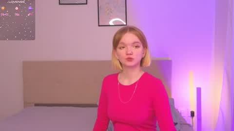 Snapshot of katebunnys chatting on February 13, 2026, 5:47 am katebunnys online show from February 13, 2026, 5:47 am