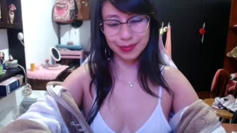Snapshot of kateeen18 chatting on July 17, 2026, 5:14 am Kateeen18 online show from July 17, 2026, 5:14 am