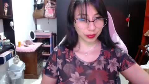 Snapshot of kateeen18 chatting on July 26, 2026, 5:04 am Kateeen18 online show from July 26, 2026, 5:04 am