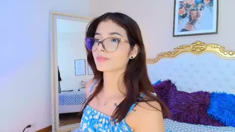 Snapshot of kateemartinez chatting on May 20, 2026, 7:42 pm katee Martinez online show from May 20, 2026, 7:42 pm