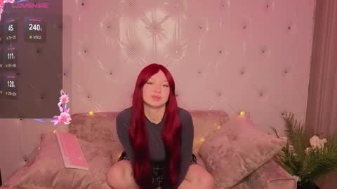 Kate online show from December 18, 2025, 10:32 am