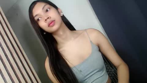 katelynmoore_ online show from September 13, 2025, 5:18 am