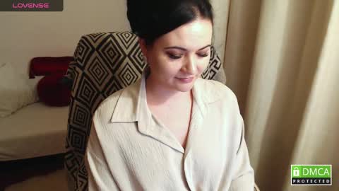 Snapshot of katelynwinehouse chatting on January 9, 2025, 2:29 pm Katelyn online show from January 9, 2025, 2:29 pm