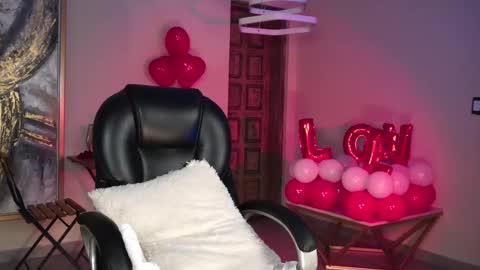 Snapshot of kateowens chatting on February 14, 2025, 4:09 pm Kate Owens online show from February 14, 2025, 4:09 pm