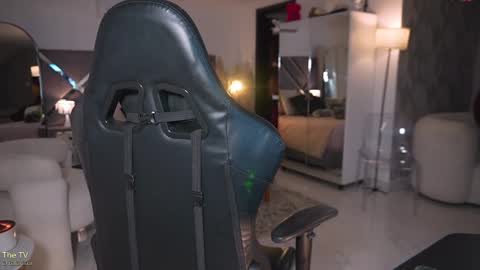 Snapshot of kateowens chatting on September 9, 2025, 10:59 am Kate Owens online show from September 9, 2025, 10:59 am