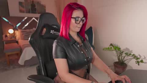 Snapshot of kateowens chatting on October 25, 2025, 10:34 am Kate Owens online show from October 25, 2025, 10:34 am