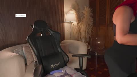  Kate Owens  online show from April 14, 2026, 11:38 am