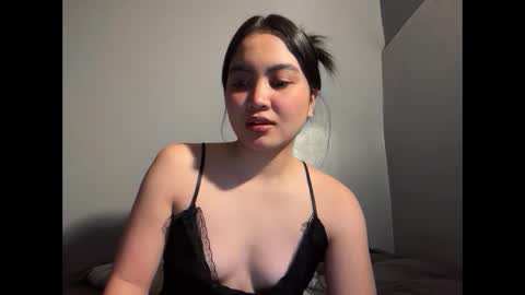 Snapshot of katerina_petrova21 chatting on May 28, 2026, 6:32 am katerina_petrova21 online show from May 28, 2026, 6:32 am