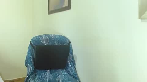 katerineleon online show from March 8, 2026, 9:29 pm