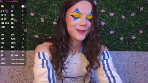 Katerina online show from May 19, 2026, 8:37 pm