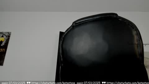 love meeee online show from March 7, 2025, 8:11 pm