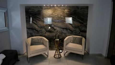 K A T E  online show from November 27, 2025, 11:56 am