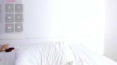 Snapshot of katey_curvy01 chatting on December 2, 2024, 10:18 am katey Curvy01 online show from December 2, 2024, 10:18 am