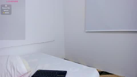 Snapshot of katey_curvy01 chatting on December 7, 2024, 6:21 am katey Curvy01 online show from December 7, 2024, 6:21 am