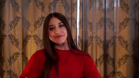 OLIVIA  online show from April 18, 2026, 6:39 am