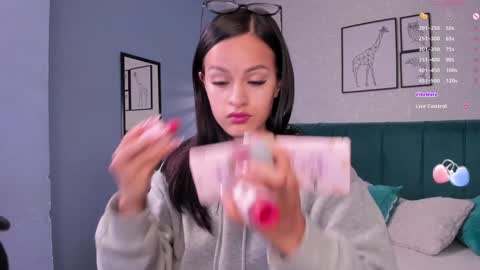 Snapshot of katherin_smith_ chatting on December 23, 2024, 4:33 am kathe online show from December 23, 2024, 4:33 am