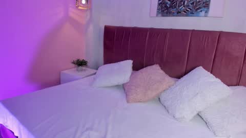 Snapshot of katherin_smith_ chatting on September 19, 2025, 6:52 pm kathe online show from September 19, 2025, 6:52 pm