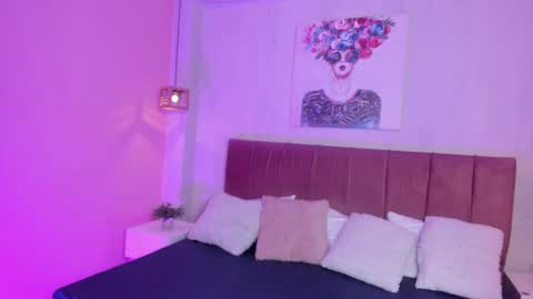 Snapshot of katherin_smith_ chatting on October 22, 2025, 12:49 pm kathe online show from October 22, 2025, 12:49 pm