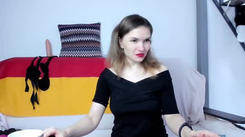 Katherine online show from December 5, 2024, 3:28 pm