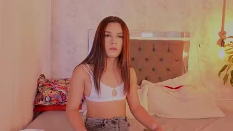 Sofia online show from July 6, 2026, 3:03 pm