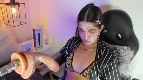 Snapshot of kathy_naughty1 chatting on February 21, 2025, 6:04 pm Khaty online show from February 21, 2025, 6:04 pm