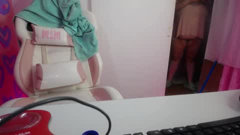 Snapshot of kathybigboobsbbw_ chatting on October 22, 2025, 3:40 am kathybigboobsbbw_ online show from October 22, 2025, 3:40 am