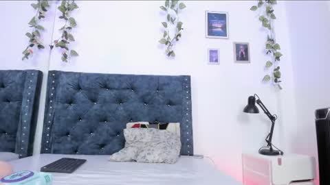 KATALINA online show from July 4, 2026, 2:34 pm
