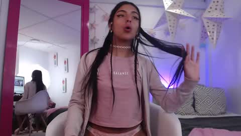 katia_bss online show from December 16, 2024, 3:32 pm