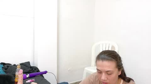 Snapshot of katia_rose23 chatting on May 16, 2026, 7:01 pm . . KATIA . . online show from May 16, 2026, 7:01 pm