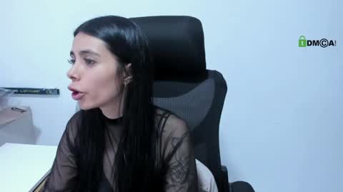 Snapshot of katia_sex25 chatting on May 16, 2026, 3:11 pm Katia online show from May 16, 2026, 3:11 pm
