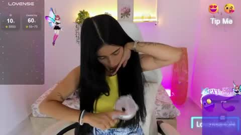 Katia  online show from July 16, 2026, 9:10 pm