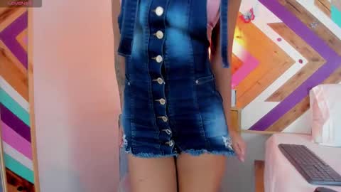 Snapshot of katia_wilsonn chatting on February 12, 2026, 7:31 pm Katia online show from February 12, 2026, 7:31 pm