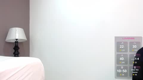 Snapshot of katiafosterr chatting on November 8, 2025, 12:16 pm Katia Foster online show from November 8, 2025, 12:16 pm