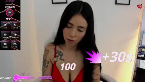 Snapshot of katialips_ chatting on February 4, 2026, 9:42 pm Katia online show from February 4, 2026, 9:42 pm