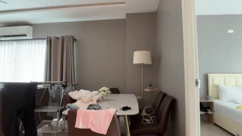 Katienext stream  online show from May 30, 2026, 5:48 am