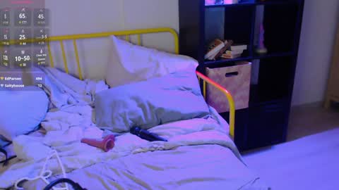 Katie Deville online show from December 2, 2024, 1:13 pm