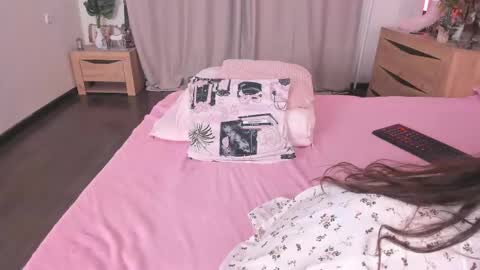 Snapshot of katie_ness chatting on February 28, 2026, 2:29 pm Kate online show from February 28, 2026, 2:29 pm